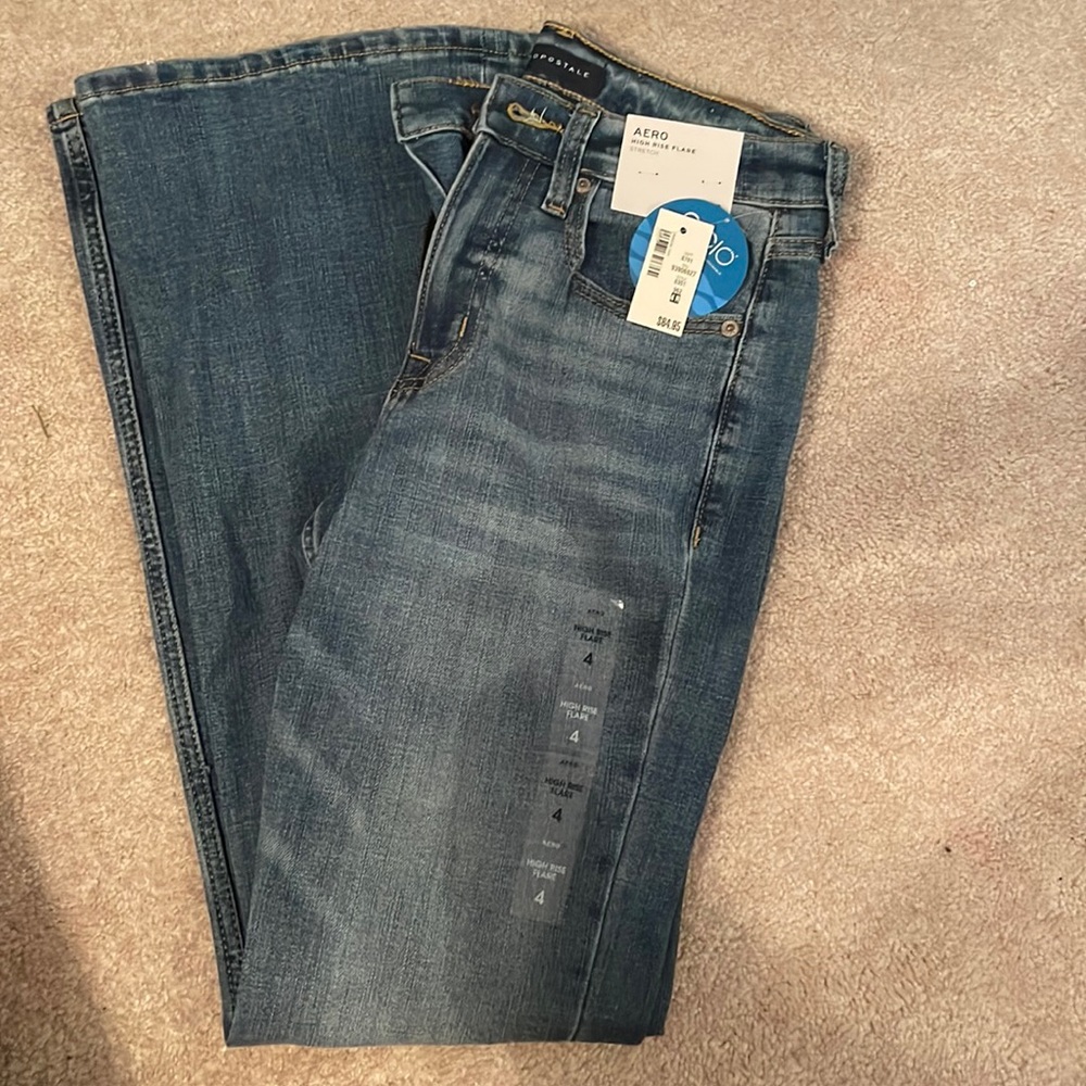 AERO High Rise Flare Stretch Size 4R